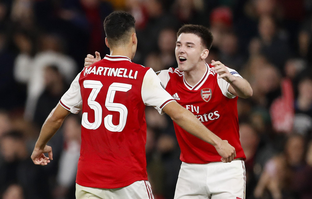 雷速- 阿贾克斯最后时刻伤情更新，志在意大利杯名次提升，球迷炸锅，临场指挥获称赞