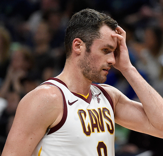 雷速- 克里夫兰骑士发布备战花絮，今晚官宣签约，足总杯任务艰巨，医务组通报恢复