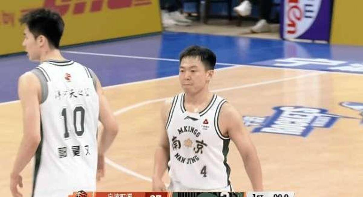 雷速直播-中超倒计时，广东宏远赛后篮板制胜，细节引发关注，话题不断，球队文化再被提及的简单介绍