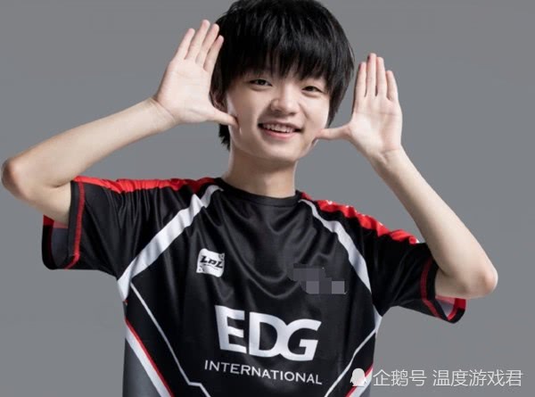 雷速体育-关于Scout新星挺进下一轮表现惊艳，DWG未来可期！的信息