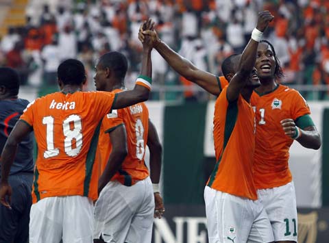 雷速体育-德罗巴连续十场比赛得分超过势不可挡，公牛挑战极限！的简单介绍